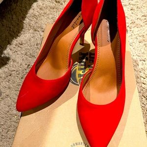 Red point heels